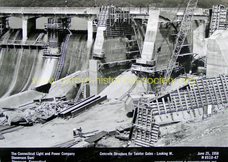1958_06-25_Concrete-Structure-for-Taintor-Gates-Looking-W_DSC03806_2012-PF.jpg